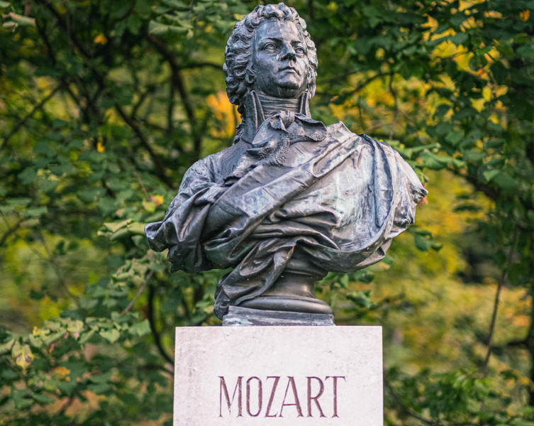 Silvesterveranstaltung: Breakin' Mozart - Silvestervorstellung 2023 in Fürth