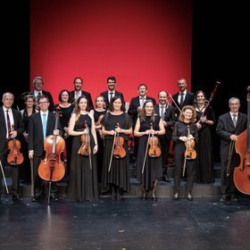 Flyer der Silvesterveranstaltung: Fürstenzeller Neujahrskonzert – Die schönsten Melodien der Wiener Walzer- und Operettenmusik