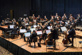 Festliches Neujahrsmatinee 2025 in Tönisvorst mit den Covestro Symphonikern Krefeld