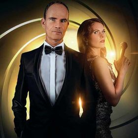Flyer der Silvesterveranstaltung: Thomas Borchert & Navina Heyne – Mr & Mrs Musical
