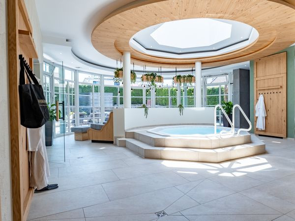 Silvester in der Therme Lindau – 5 Tage Wellness & Eventnacht am Bodensee