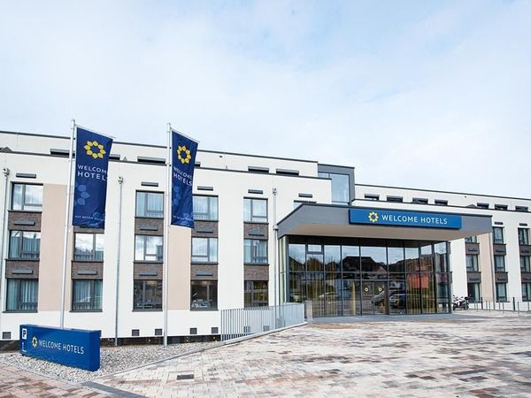 Silvester im Welcome Hotel Neckarsulm – Shine & Dine mit Live-Musik & Feuerwerk