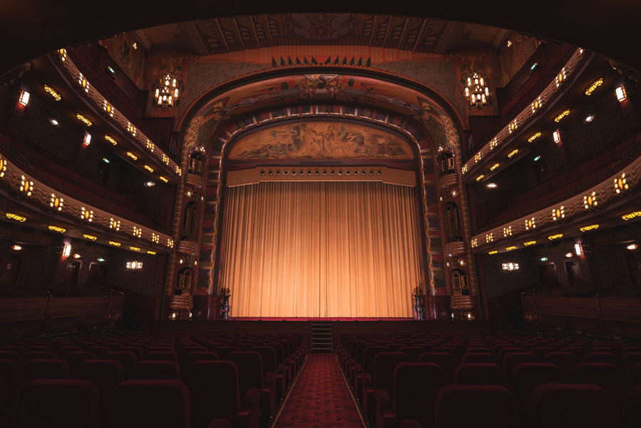 Silvesterveranstaltung: Die Schöne Helena - Theater Erfurt