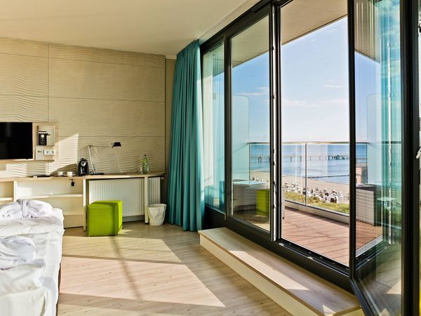 Silvester im SEETELHOTEL Kaiserstrand Beachhotel – Jahreswechsel mit Ostseeblick in Bansin