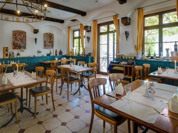 Silvesterurlaub 2025 im Hotel Gasthof zum Schwan in Sachsen – 6 Tage inkl. Silvesterparty ab 479 € p.P.