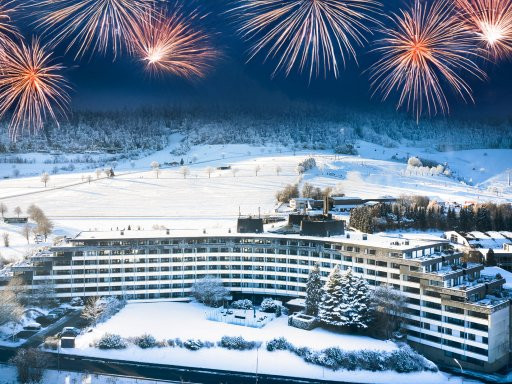 Flyer der Silvesterveranstaltung: Silvesterurlaub in Willingen im Sauerland Stern Hotel 2025/2026