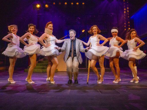 Silvesterveranstaltung: Silvester 2024 + Musical im Holiday Inn Berlin City West